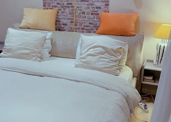 Cozy Paris Apartment